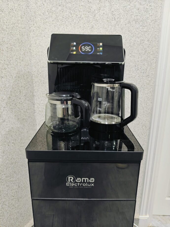Bar a thé entièrement automatique - bouilloire avec théière et cafetière - grand ecran Tactile et armoire - Distributeur d'eau chaude smart multifonction – Image 7