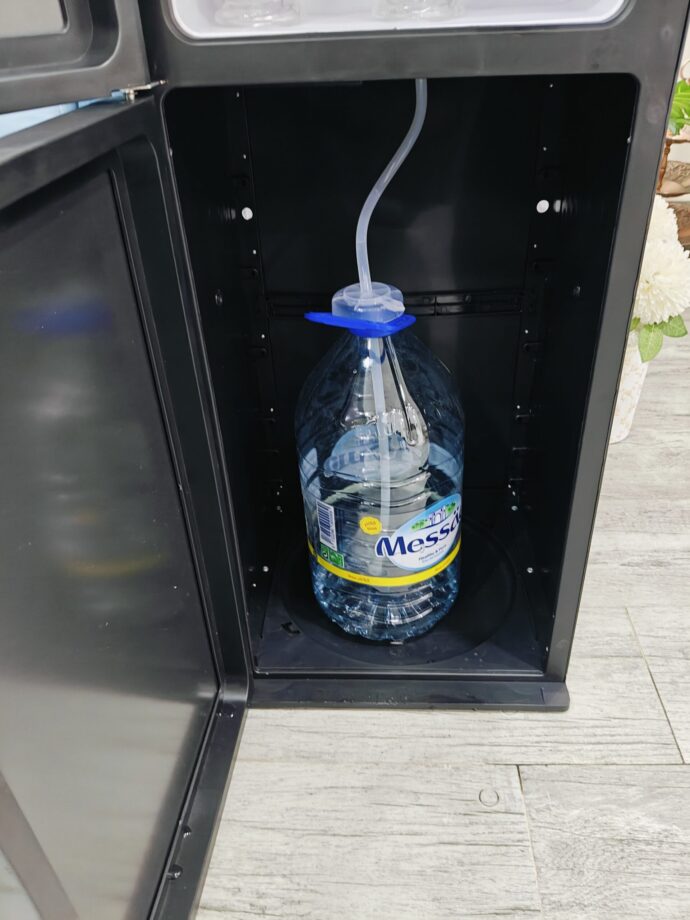 Bar a thé entièrement automatique - bouilloire avec théière et cafetière - grand ecran Tactile et armoire - Distributeur d'eau chaude smart multifonction – Image 4